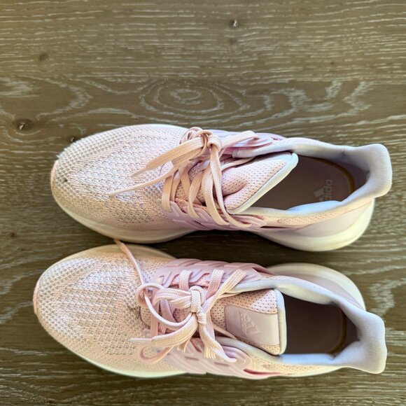 Gently worn Girls Adidas UBounce DNA Pink Sneakers Shoes Size 4 - Picture 3 of 4